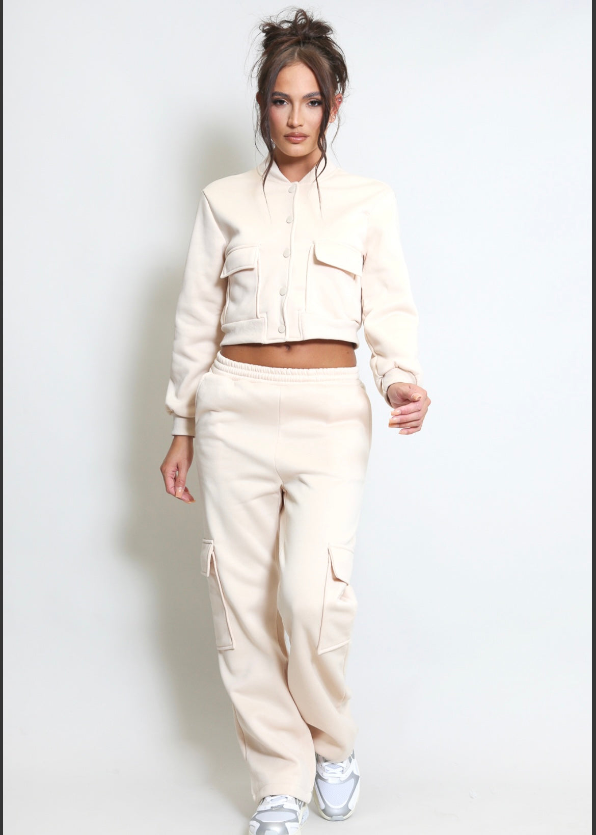 AMY beige jersey jacket and cargo trousers set