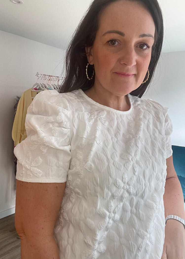 NORA | white flower print textured top
