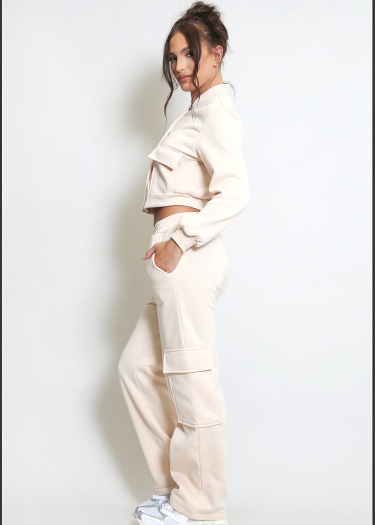 AMY | beige jersey jacket and cargo trousers set