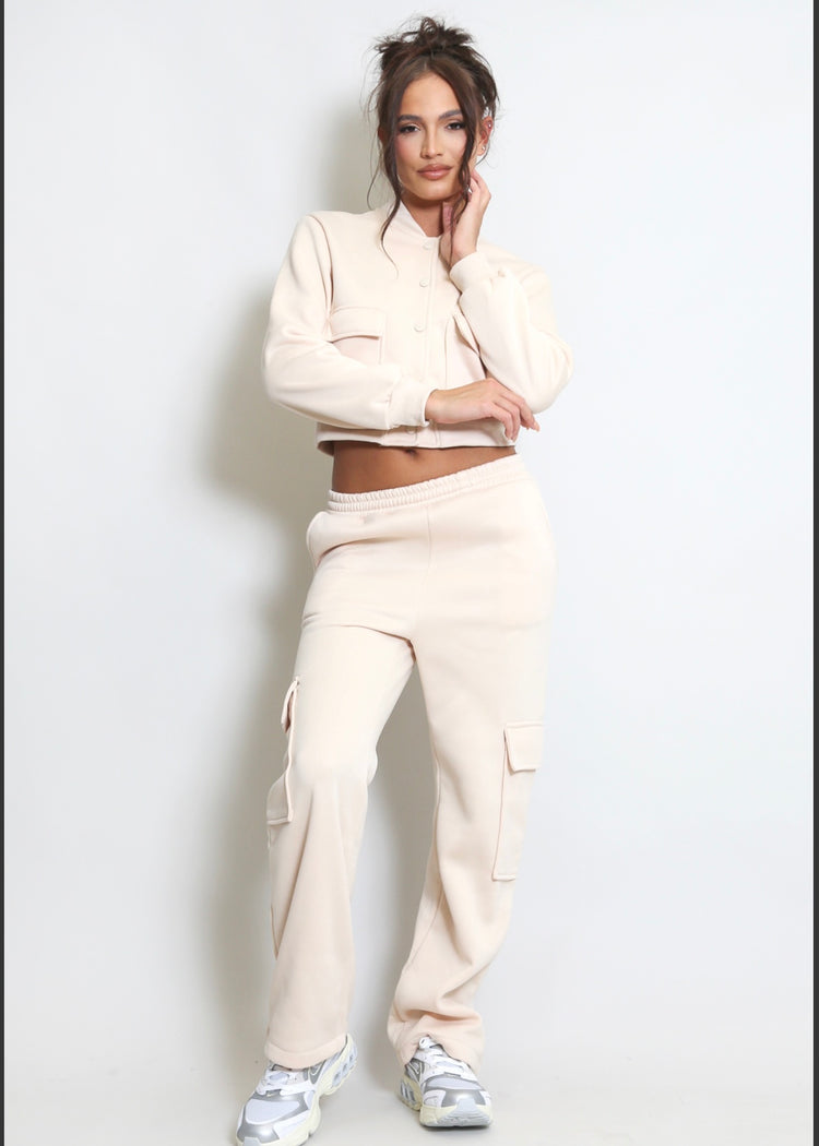 AMY | beige jersey jacket and cargo trousers set