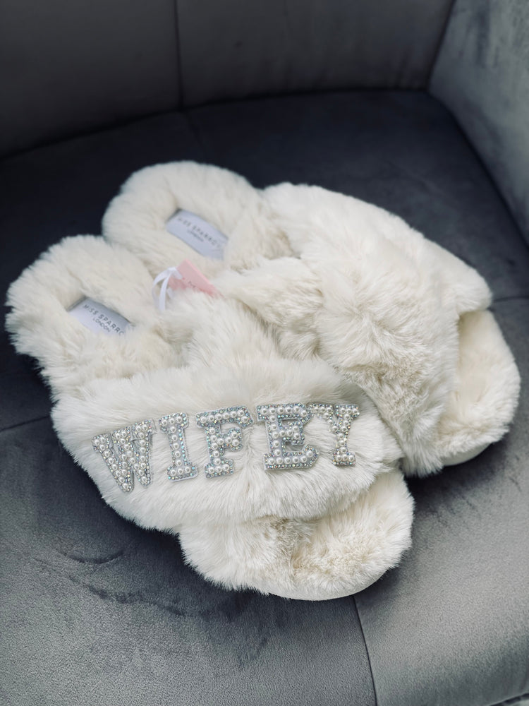 MILLIE | Customised initial faux fur cross over slippers