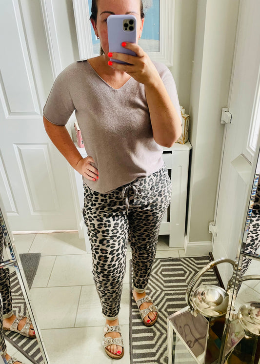 KACEY | mocha leopard print magic stretch trousers