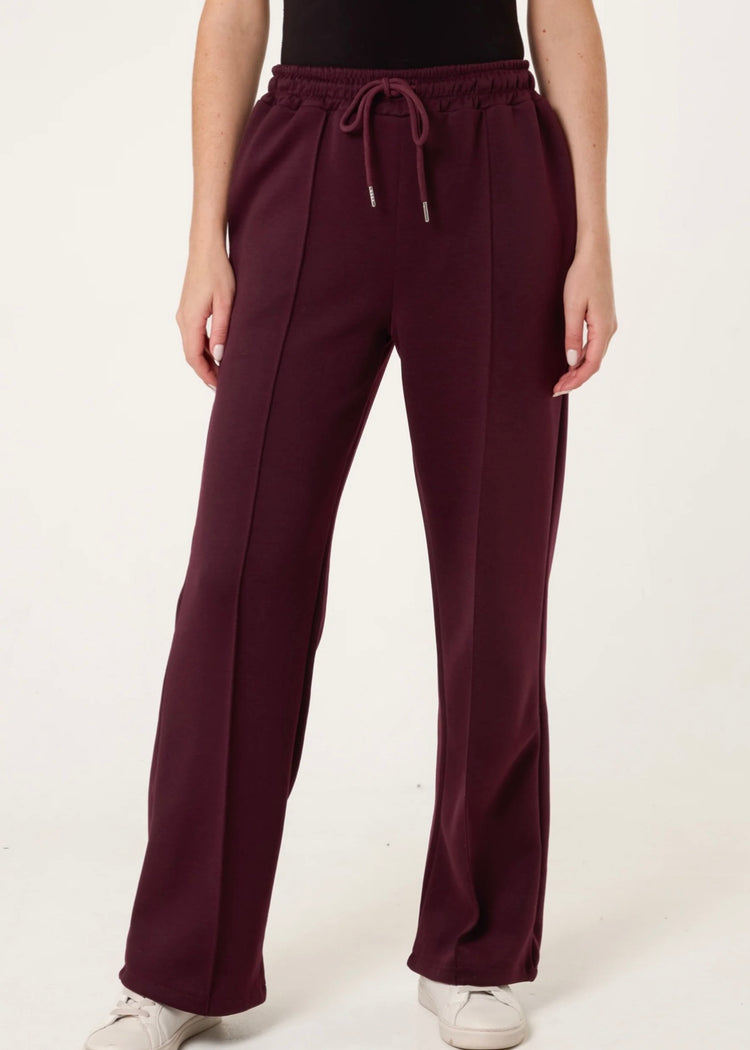 CIARA | berry wide leg joggers