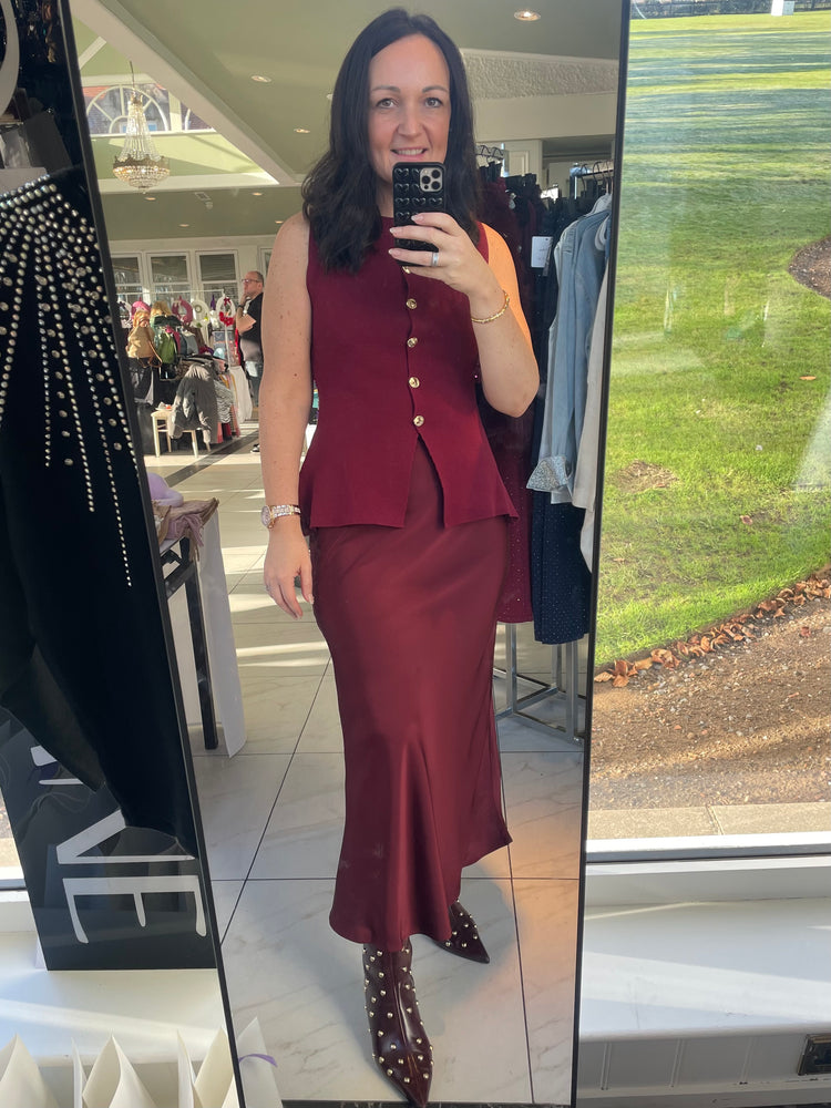 HARPER | burgundy satin skirt